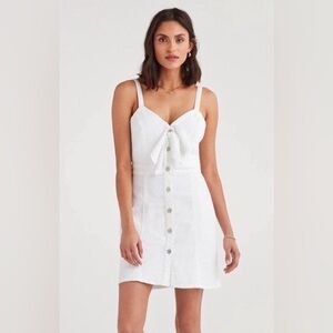 7 for all mankind women’s White denim dress size Xs